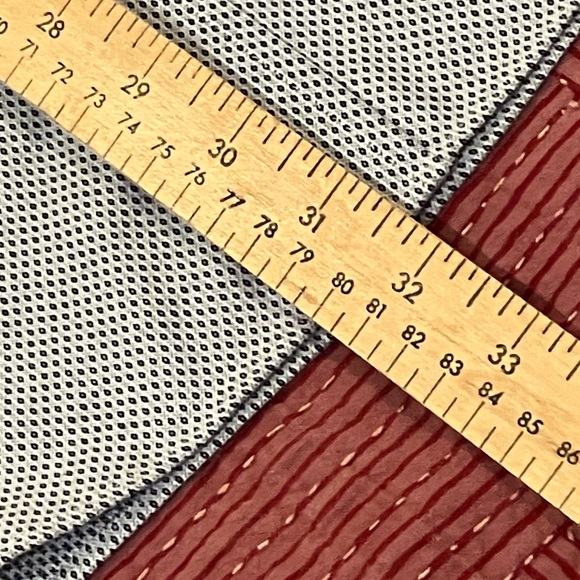 Kirkland Signature men’s XXL Non-Iron short sleeve Shirt - Black / White pattern - Picture 6 of 12